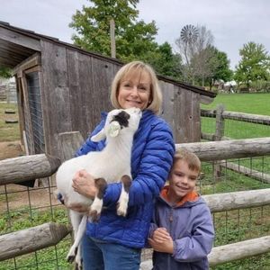 Meet your Posher, Cheryl